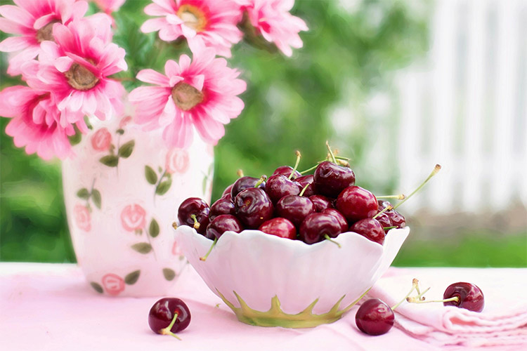 Health benefits of cherries for overall well-being