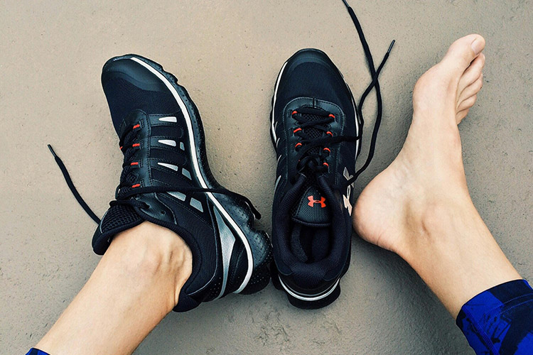 Natural home remedies to treat athlete's foot